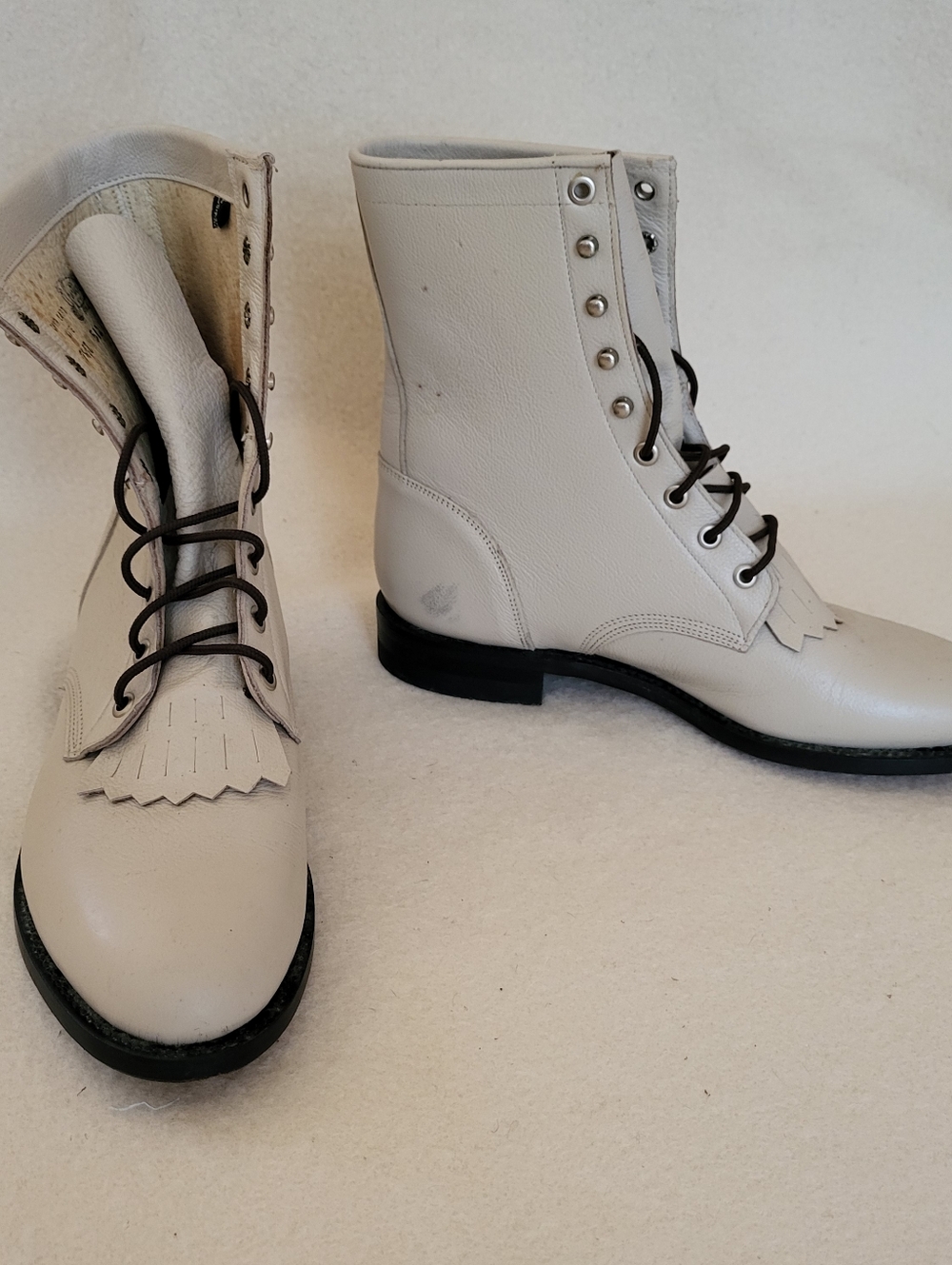 Justin Lace-up Boots Women's Size 7.5 Beige Leather Cowgirl Western Riding Boots